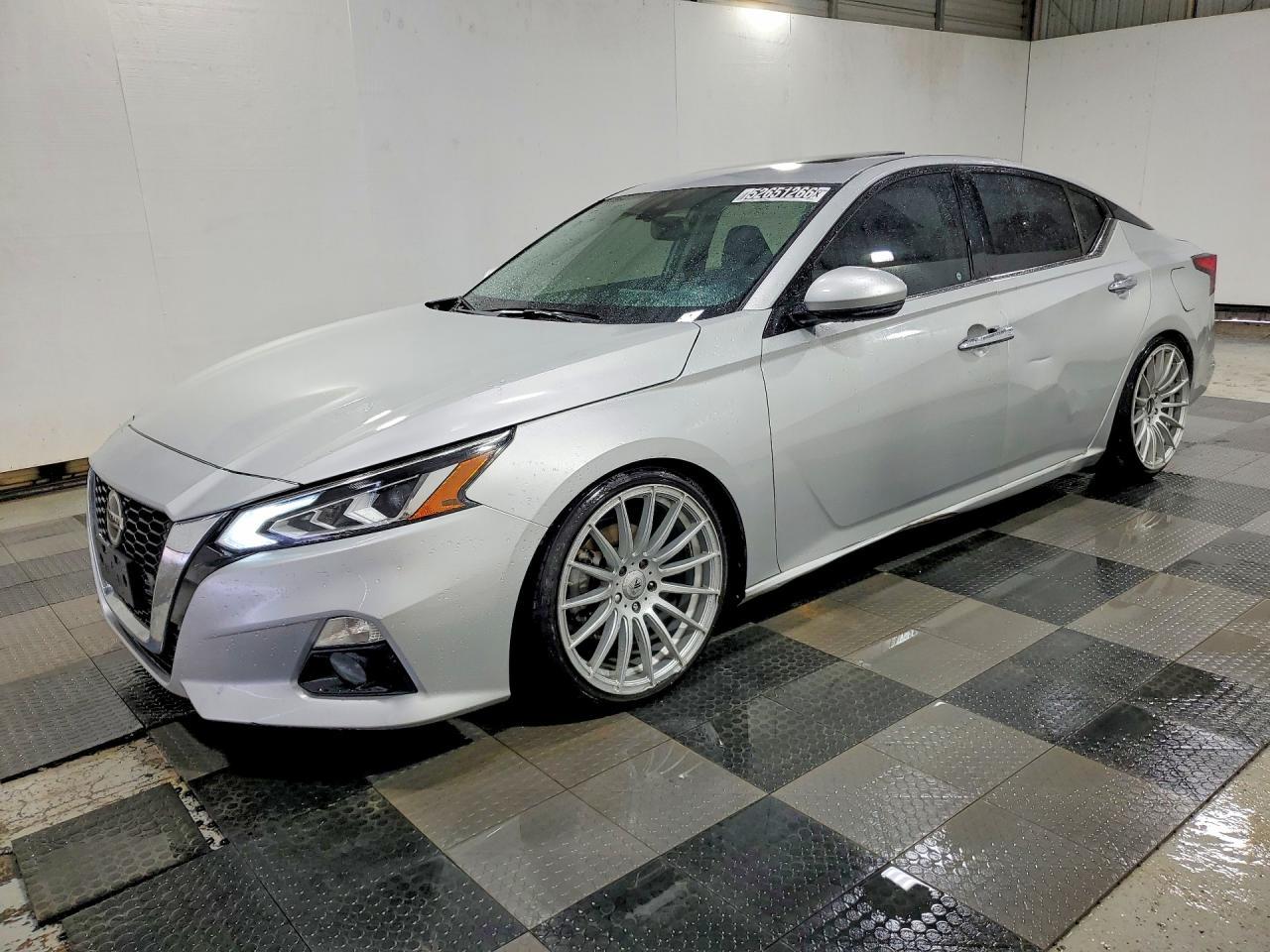 2019 Nissan Altima Sv