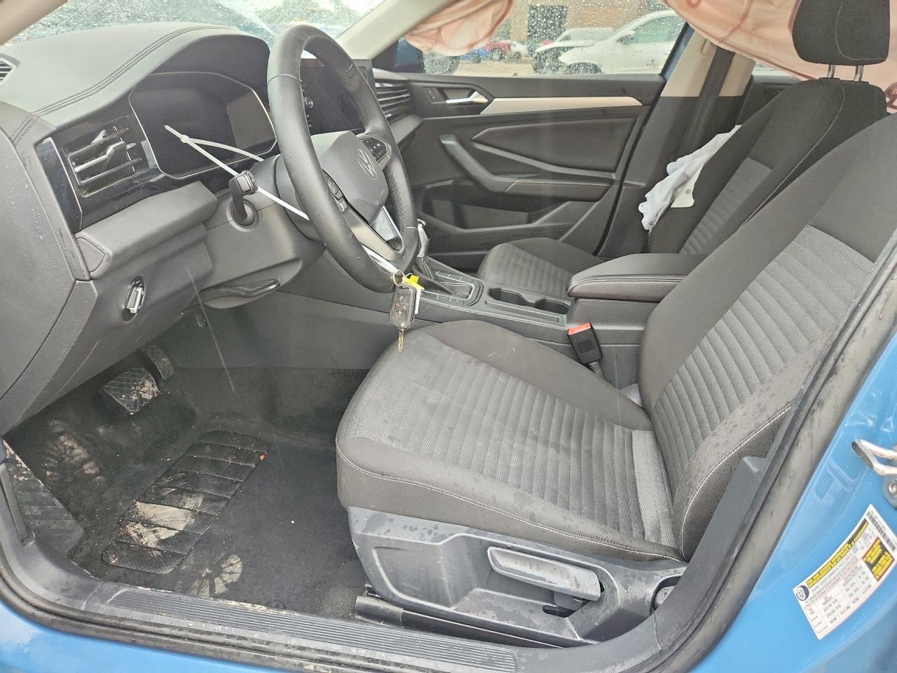 2025 Volkswagen Jetta S - Фото 7