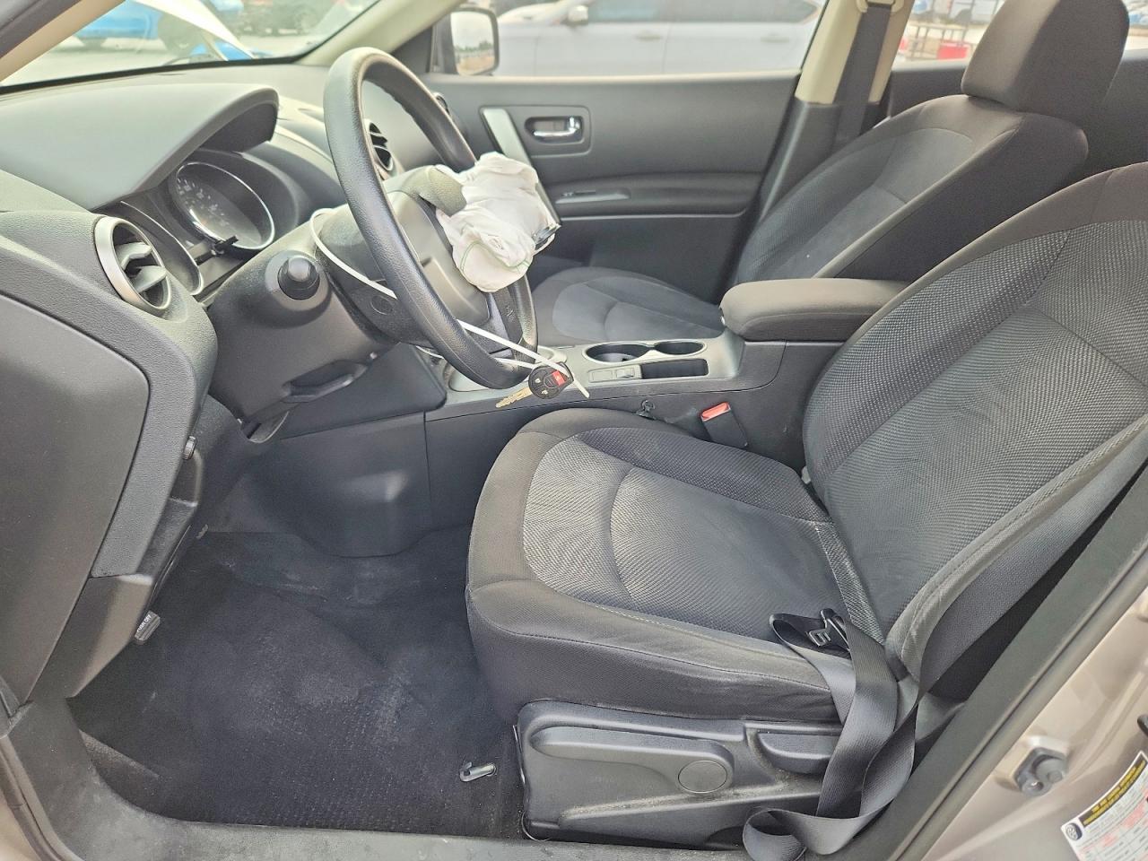 2013 Nissan Rogue S - Image 7
