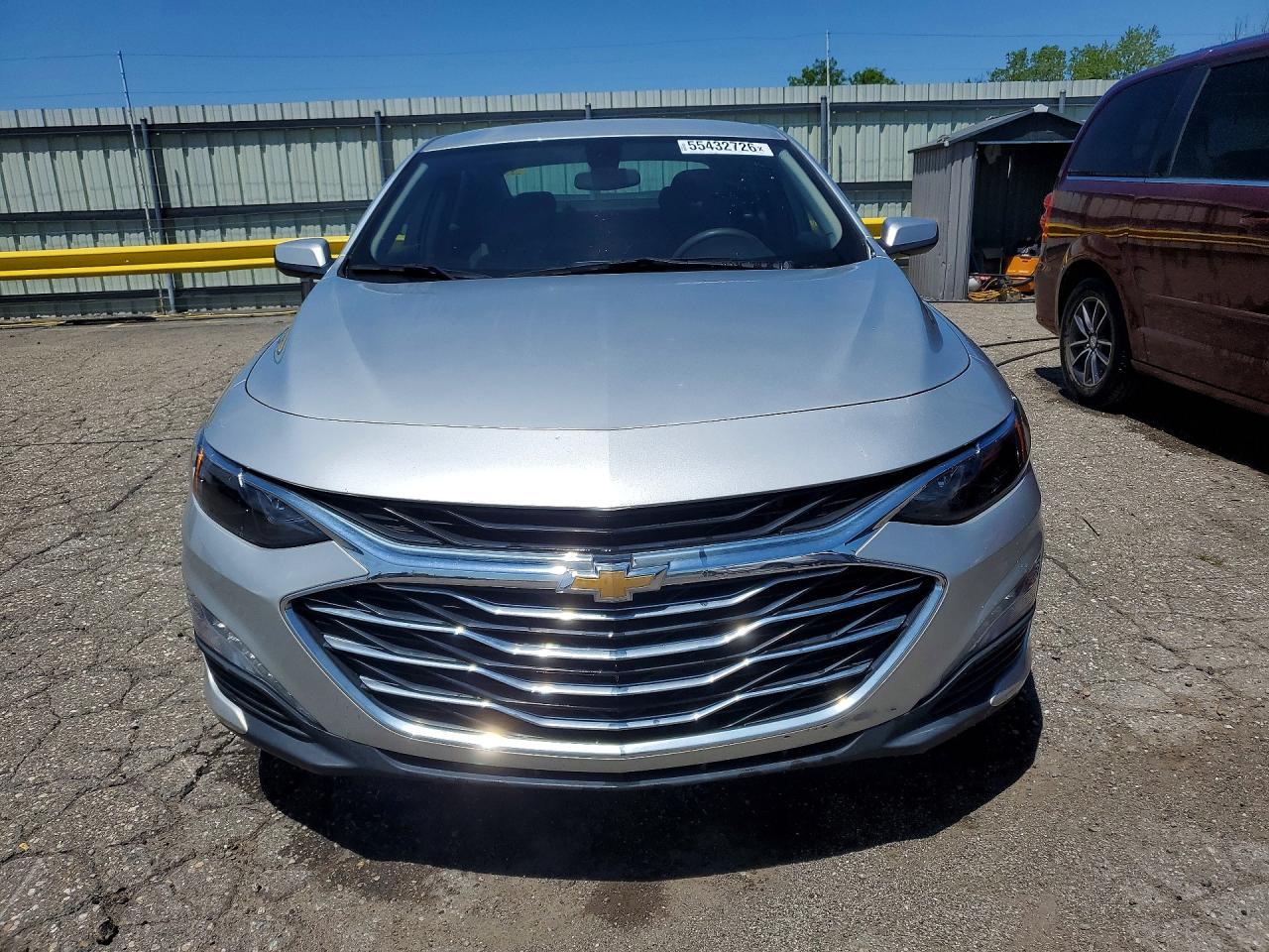 2022 Chevrolet Malibu Lt - Фото 5