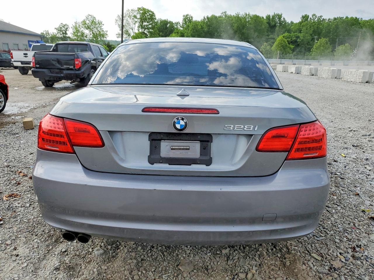 2011 BMW 328 I Sulev - Image 6