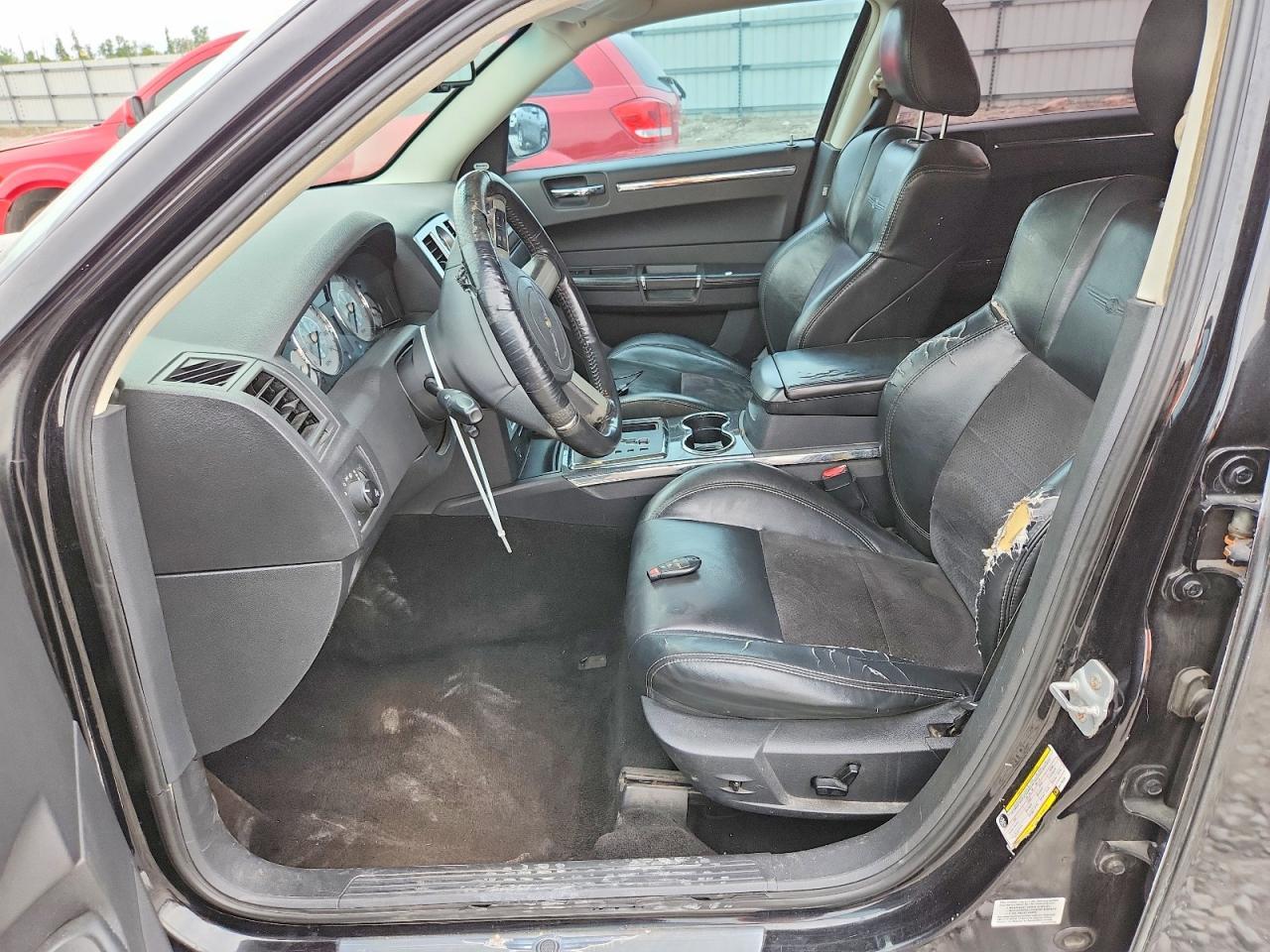 2008 Chrysler 300C - Фото 7