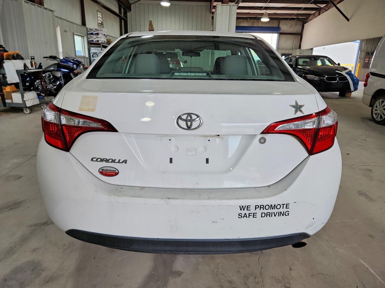 2015 Toyota Corolla L - Image 6
