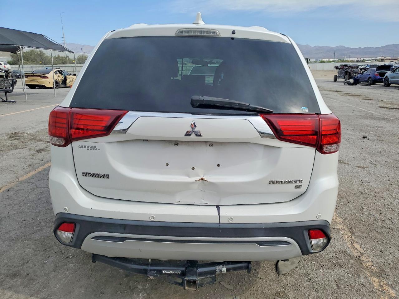 2019 Mitsubishi Outlander Se - Фото 6