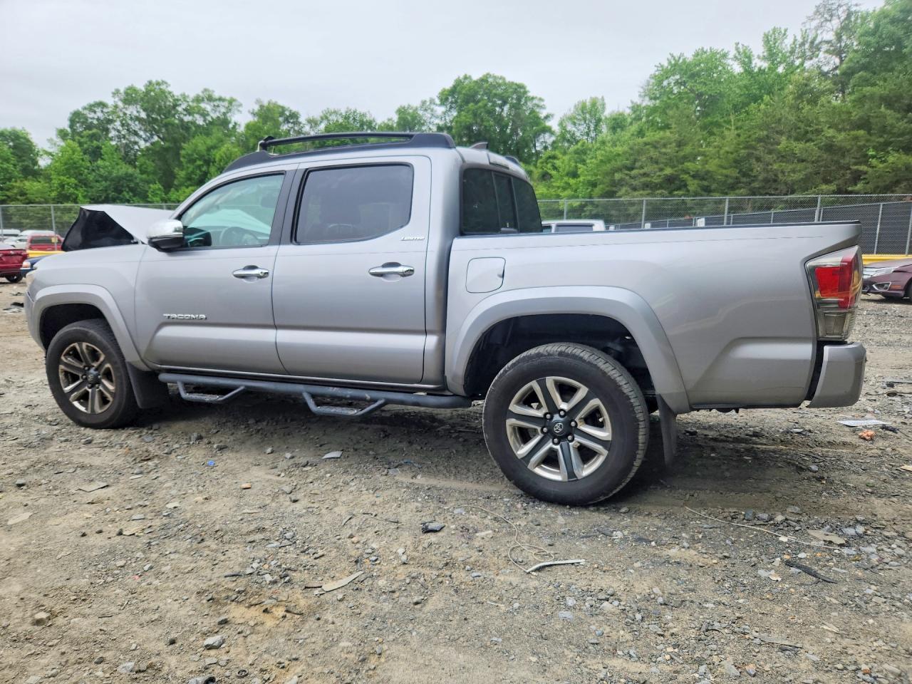 2016 Toyota Tacoma Limited - Image 2