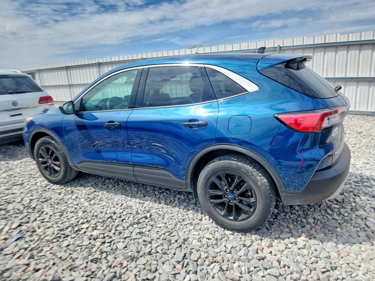 2020 Ford Escape - Image 2