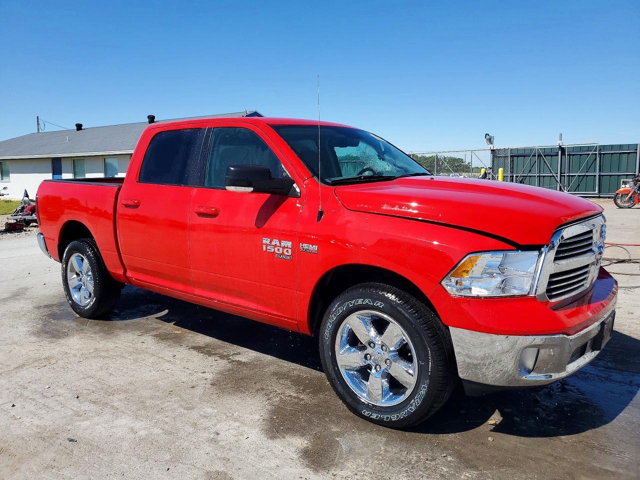 2019 Ram 1500 Classic Slt - Image 4