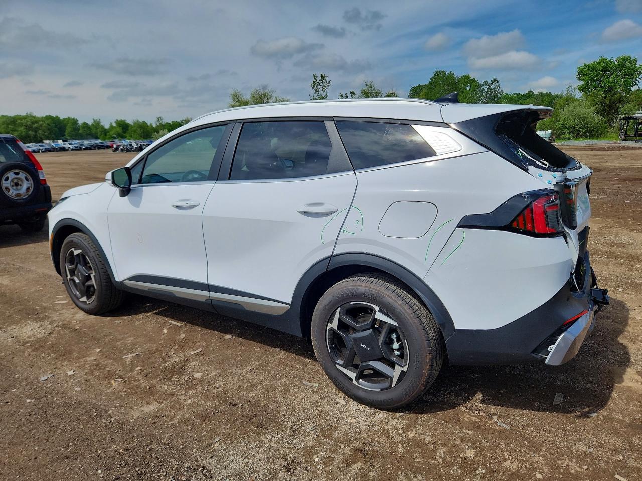 2026 Kia Sportage Ex - Image 2
