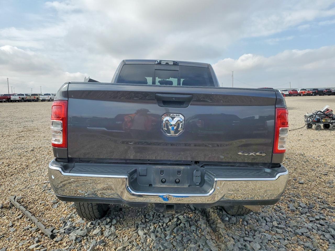 2023 Ram 2500 Tradesman - Фото 6