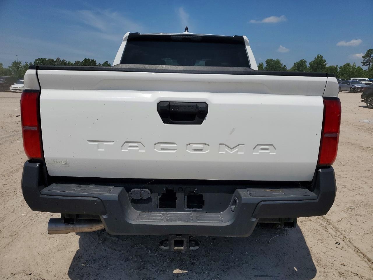 2025 Toyota Tacoma Sr - Фото 6