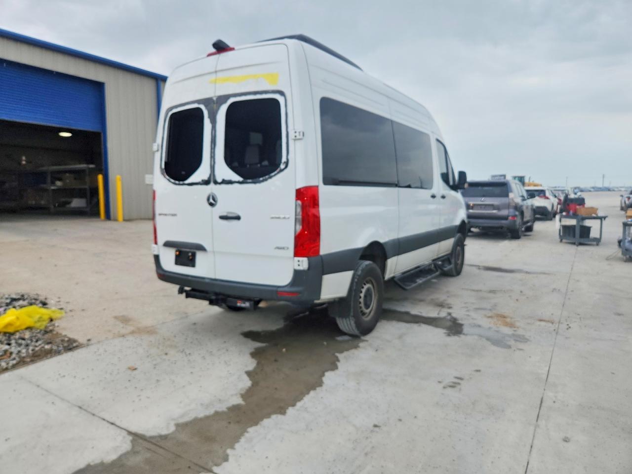 2025 Mercedes-Benz Sprinter 2500 - Image 4