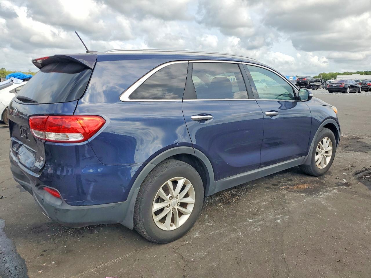 2016 Kia Sorento Lx - Фото 3