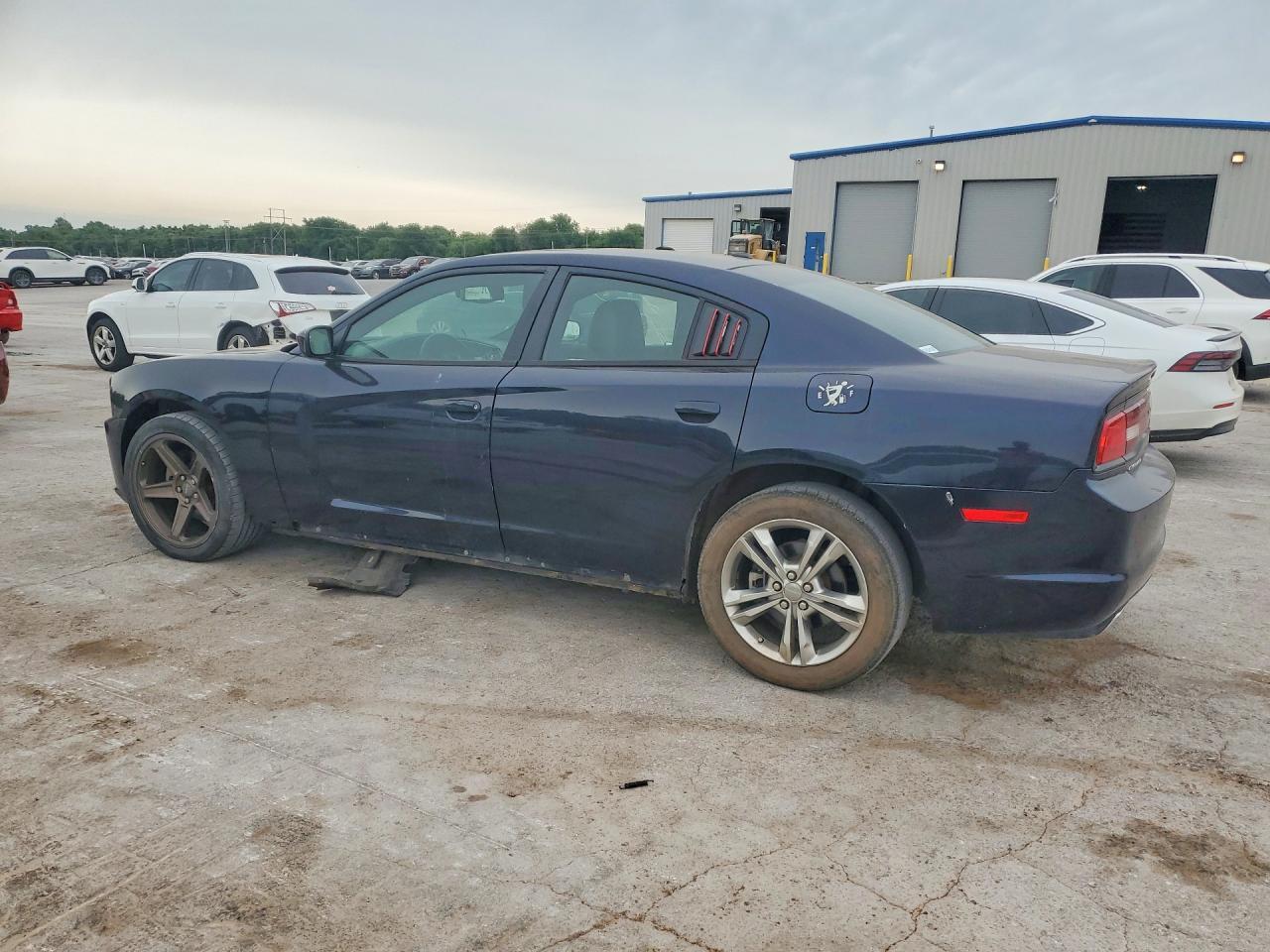 2012 Dodge Charger R - Image 2