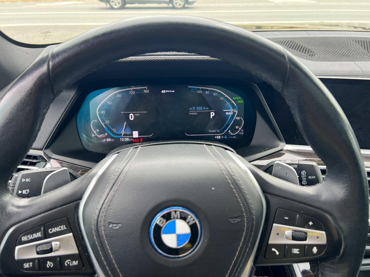 2023 BMW X5 xDrive45E - Image 7