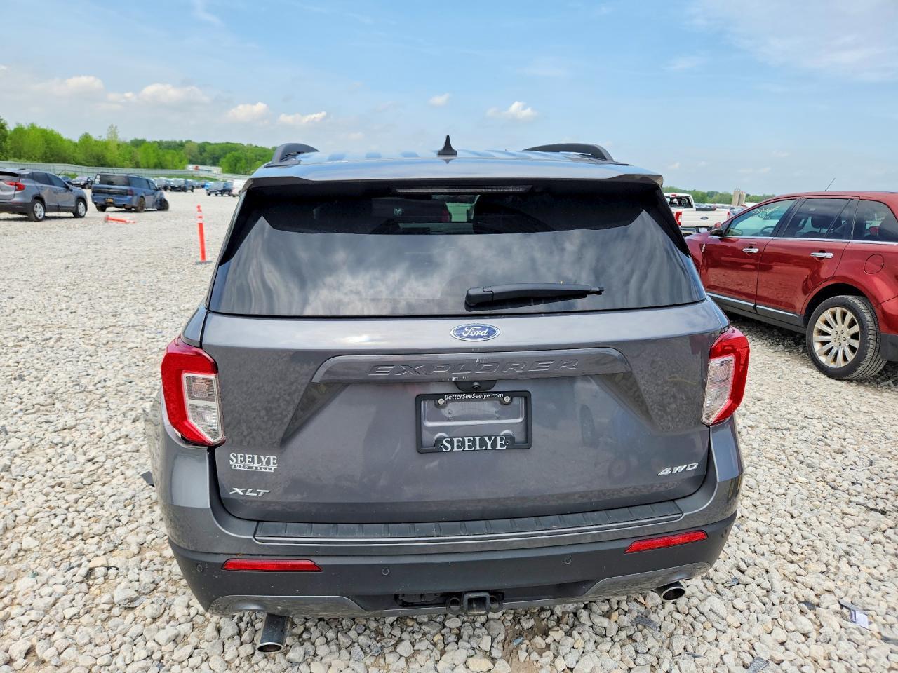 2023 Ford Explorer Xlt - Image 6