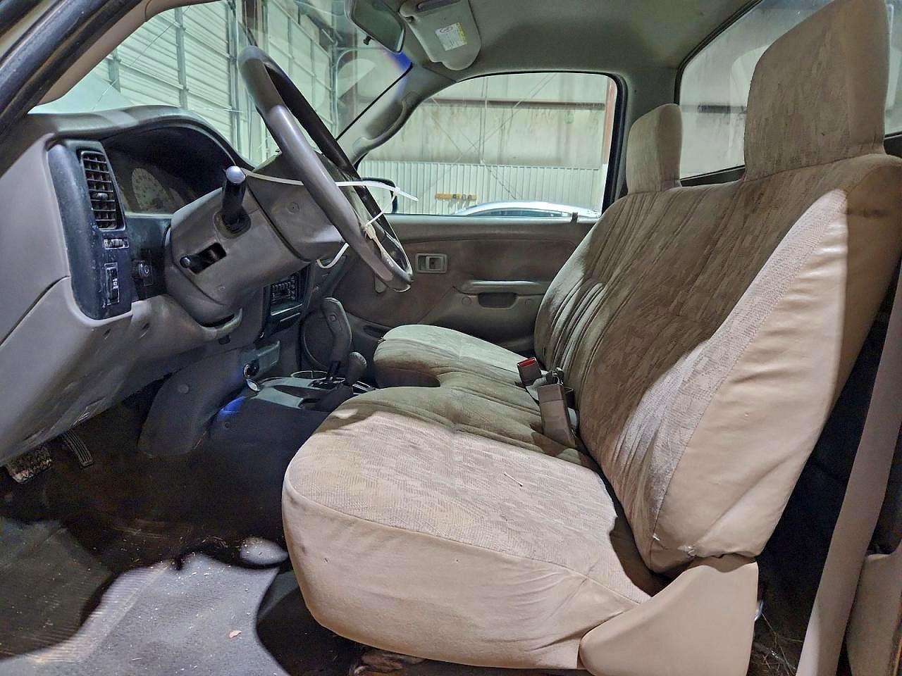 2004 Toyota Tacoma Base - Фото 7