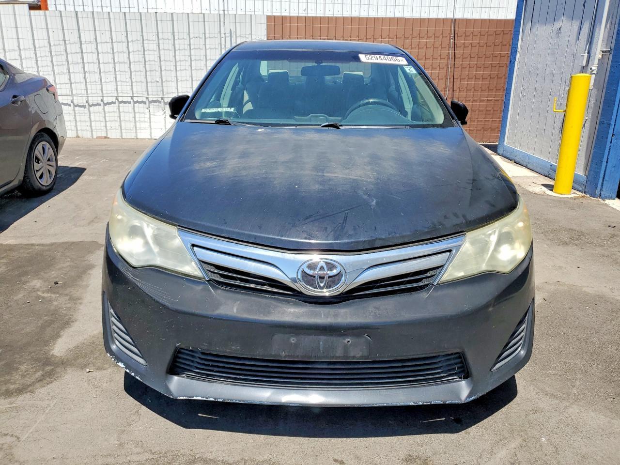 2012 Toyota Camry - Фото 5