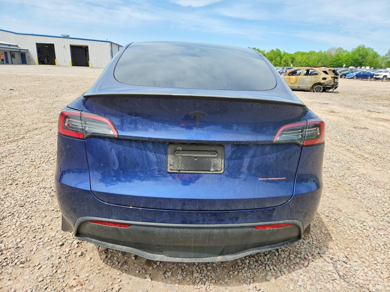 2023 Tesla Model Y - Image 6