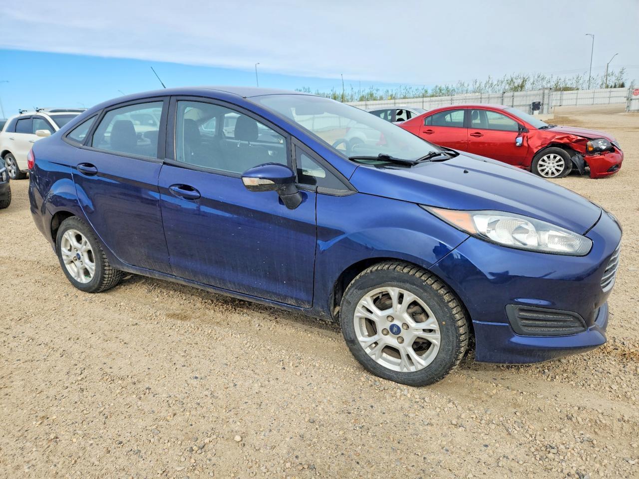 2016 Ford Fiesta Se - Фото 4