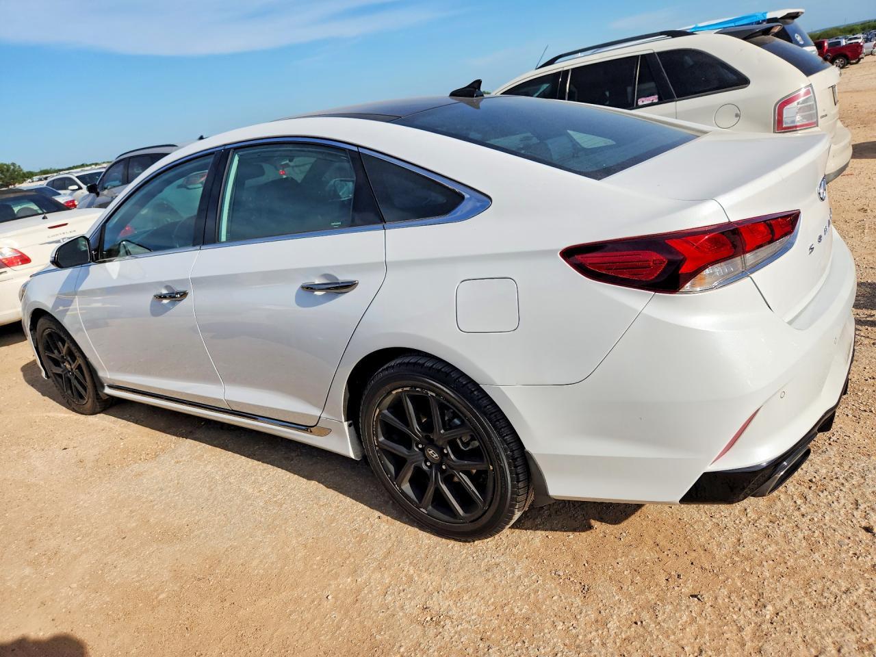 2019 Hyundai Sonata Limited Turbo - Image 2