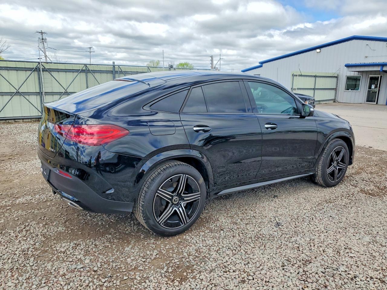 2026 Mercedes-Benz Gle Coupe 450 4Matic - Фото 3