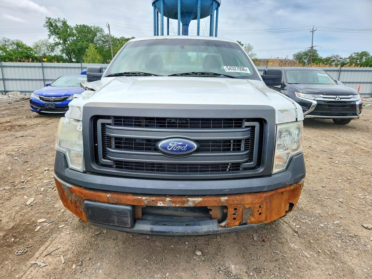 2014 Ford F150 - Фото 5