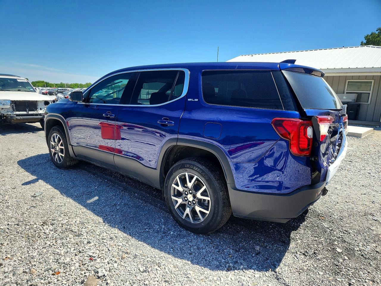 2023 GMC Acadia Sle - Фото 2