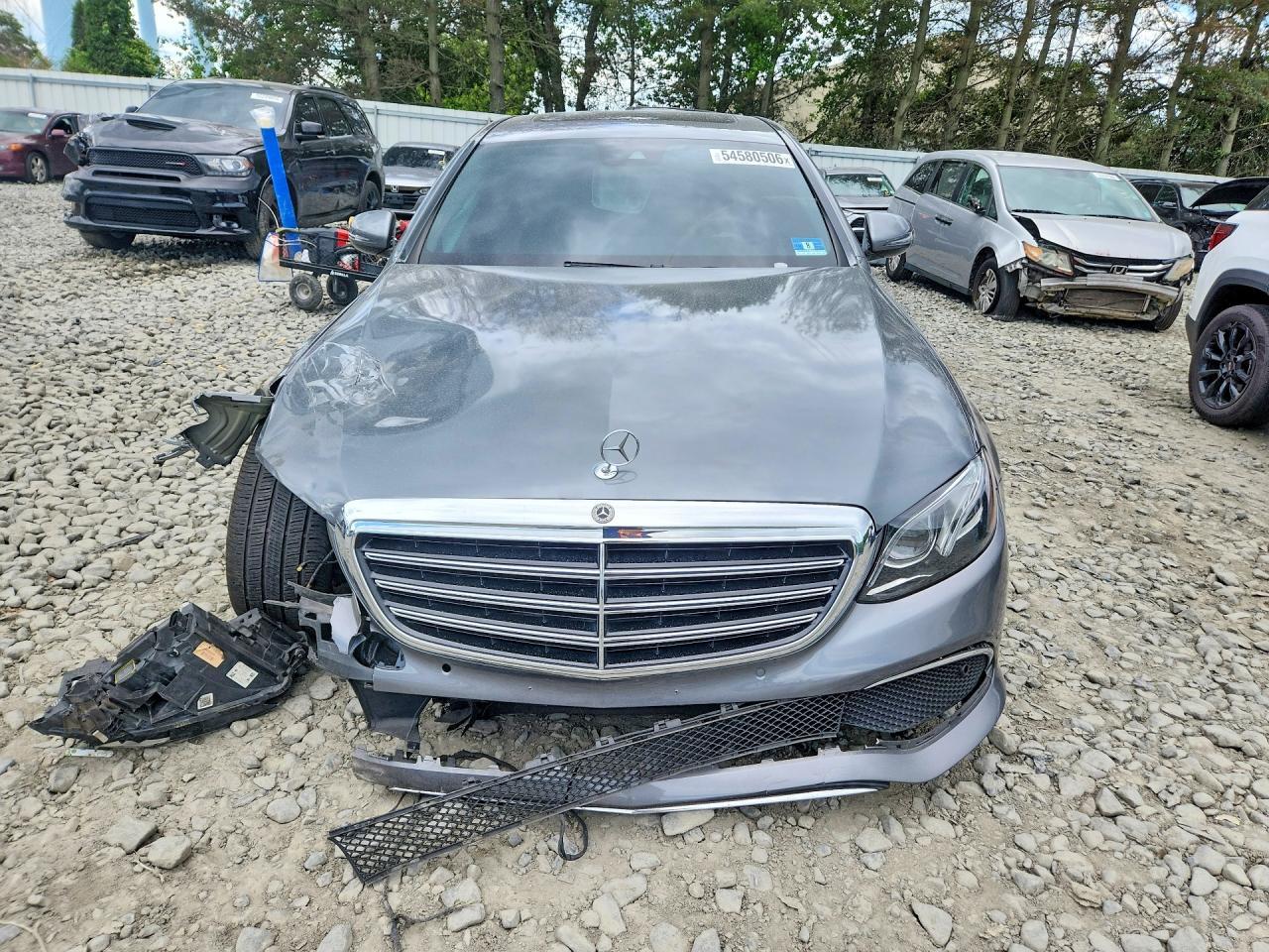 2018 Mercedes-Benz E 300 4Matic - Image 5