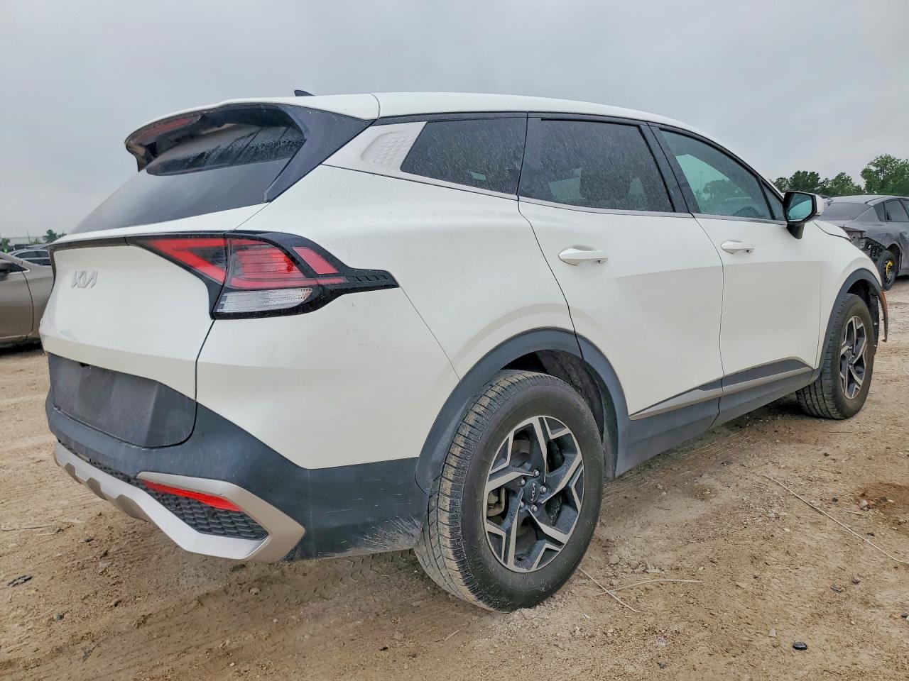 2023 Kia Sportage Lx - Фото 3