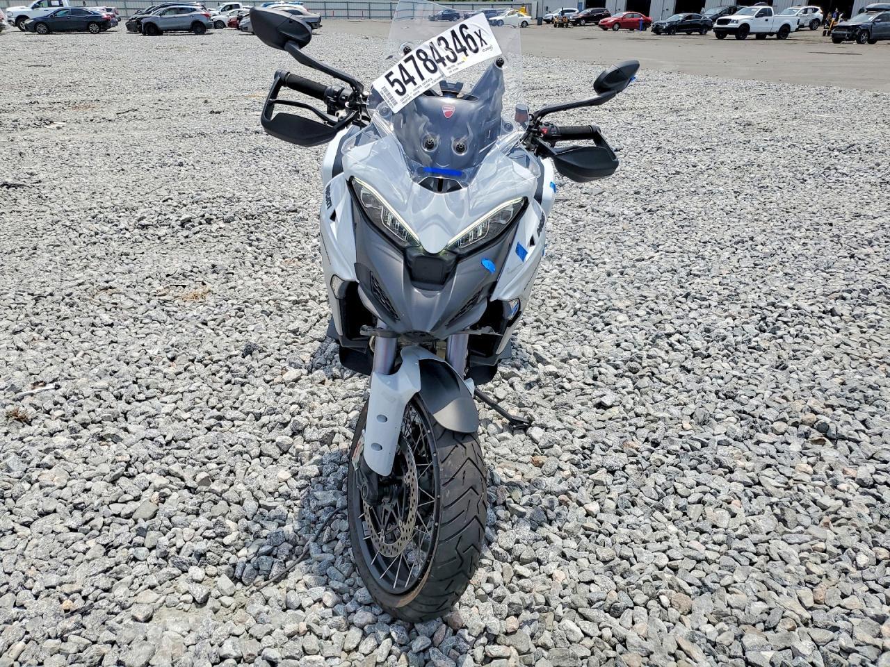 2024 Ducati Multistrada V4 - Фото 2