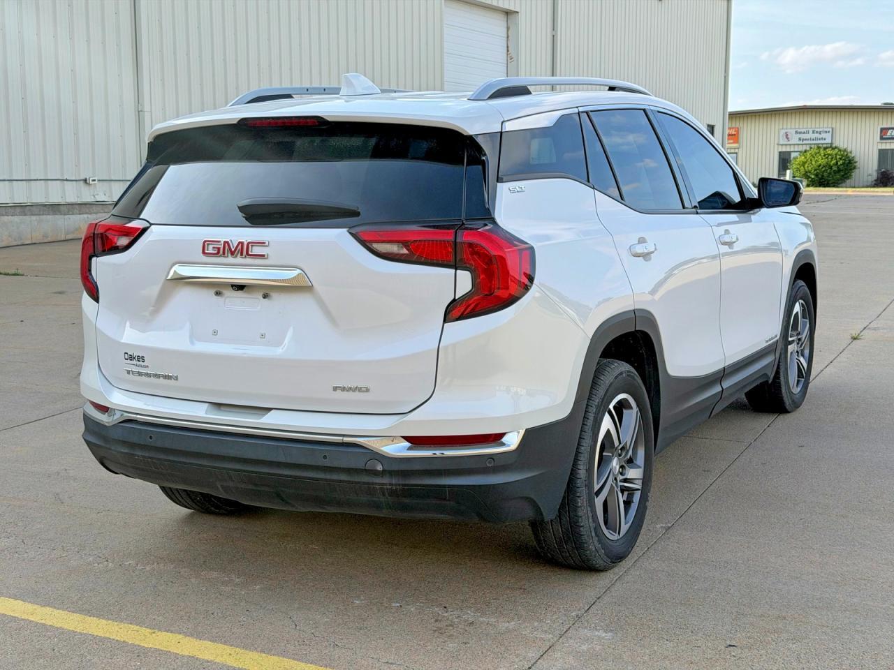 2021 GMC Terrain Slt - Image 4