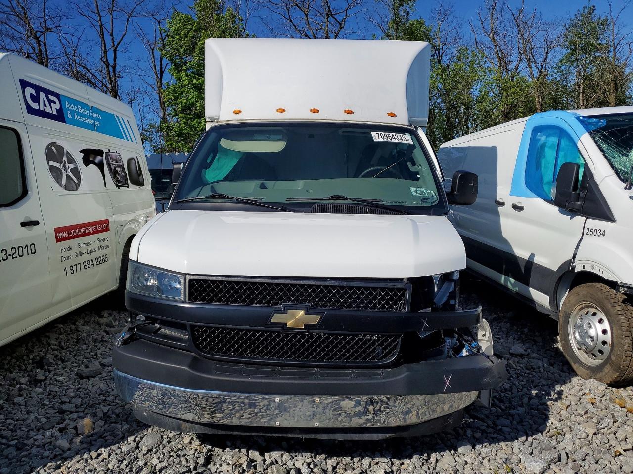 2024 Chevrolet Express Delivery Truck - Image 5