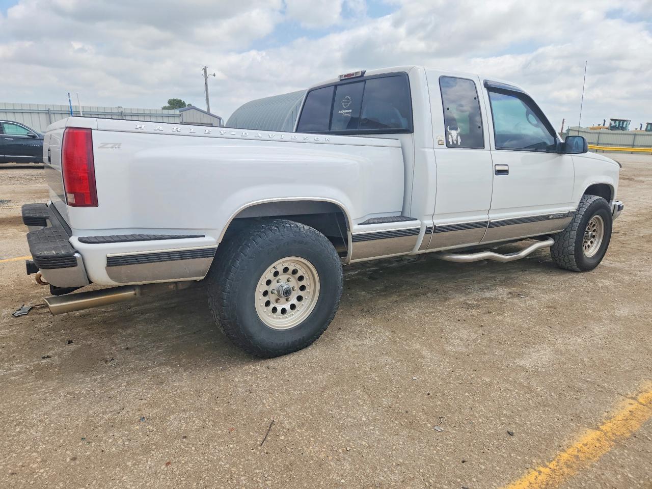 1997 Chevrolet Gmt-400 K1500 - Фото 3