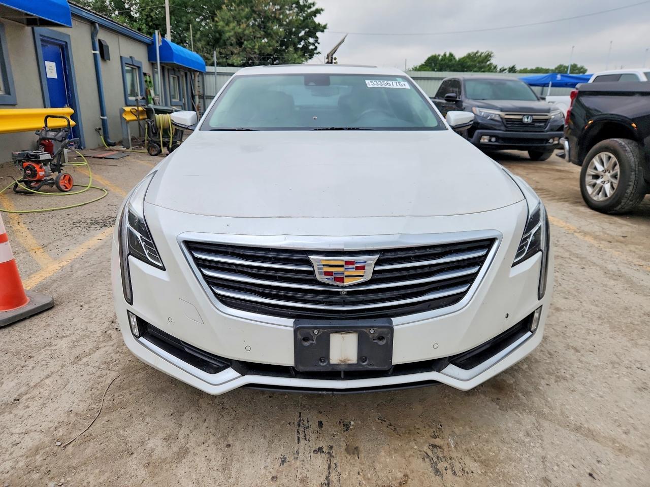 2016 Cadillac Ct6 Luxury - Image 5