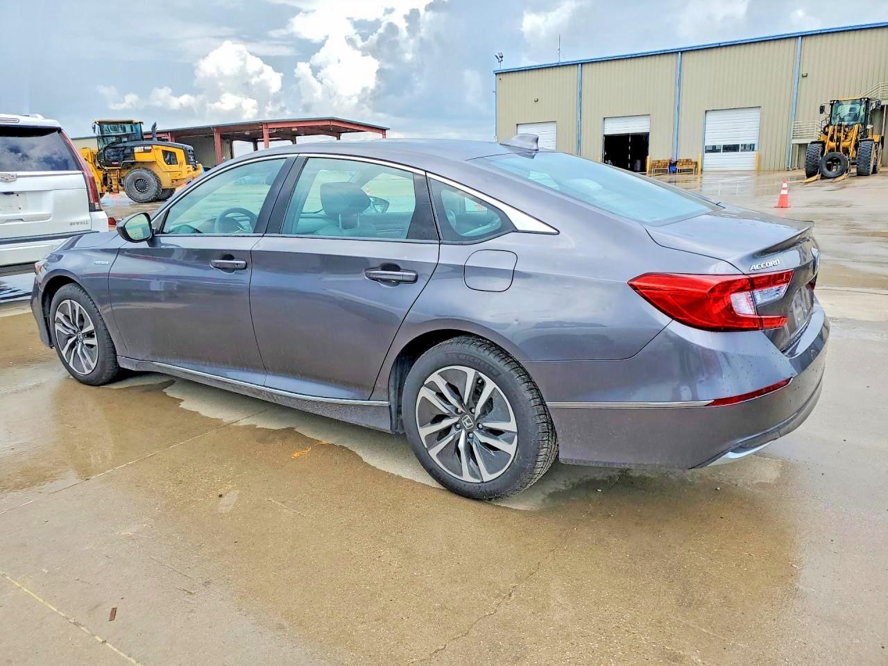 2020 Honda Accord Hybrid Ex - Фото 2