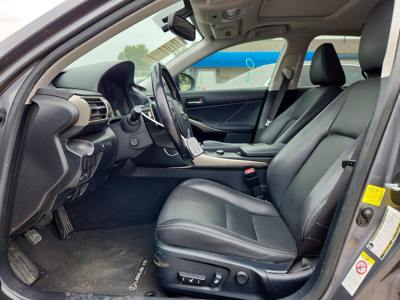 2016 Lexus Is 200T - Фото 7