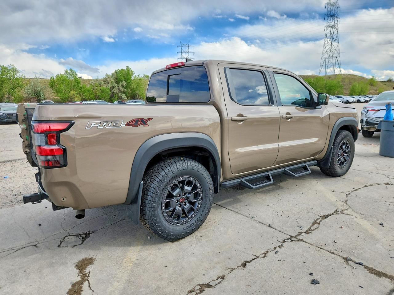 2023 Nissan Frontier Pro-4X - Фото 3