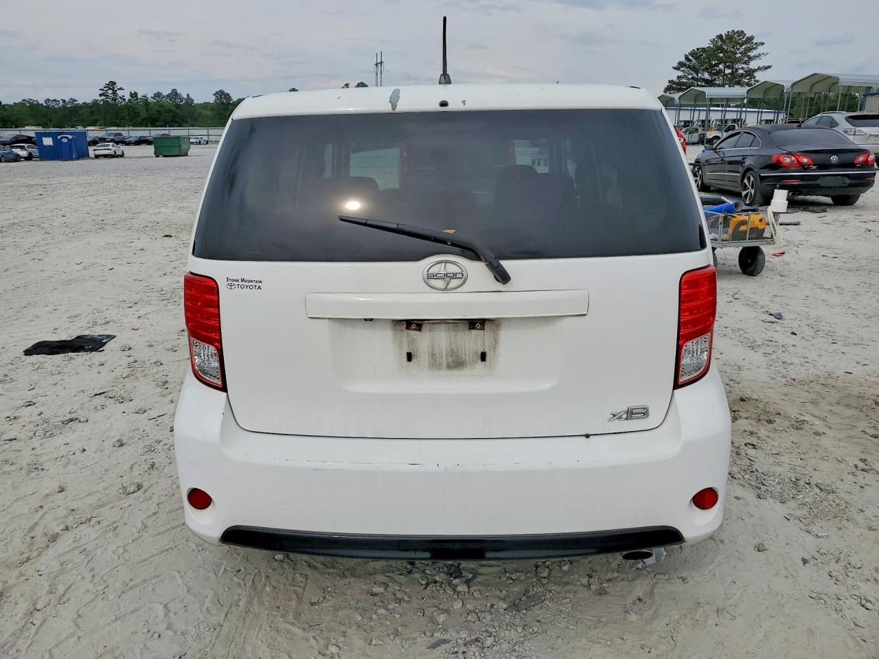 2015 Scion Xb Base - Фото 6