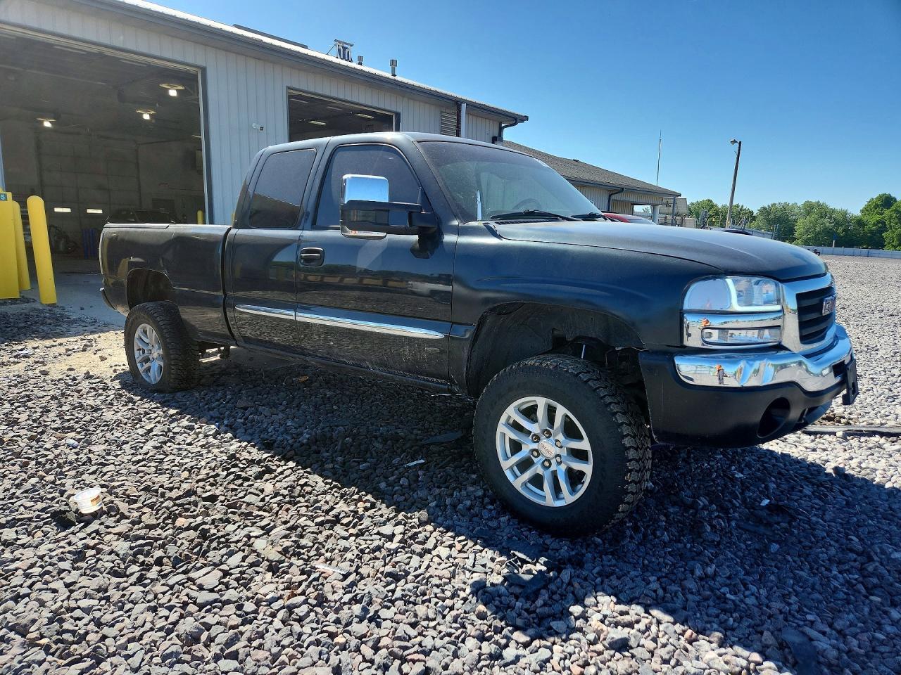 2003 GMC 1500 - Фото 4