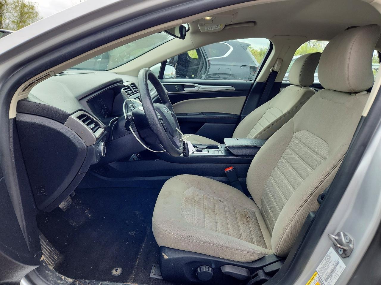 2019 Ford Fusion S - Image 7