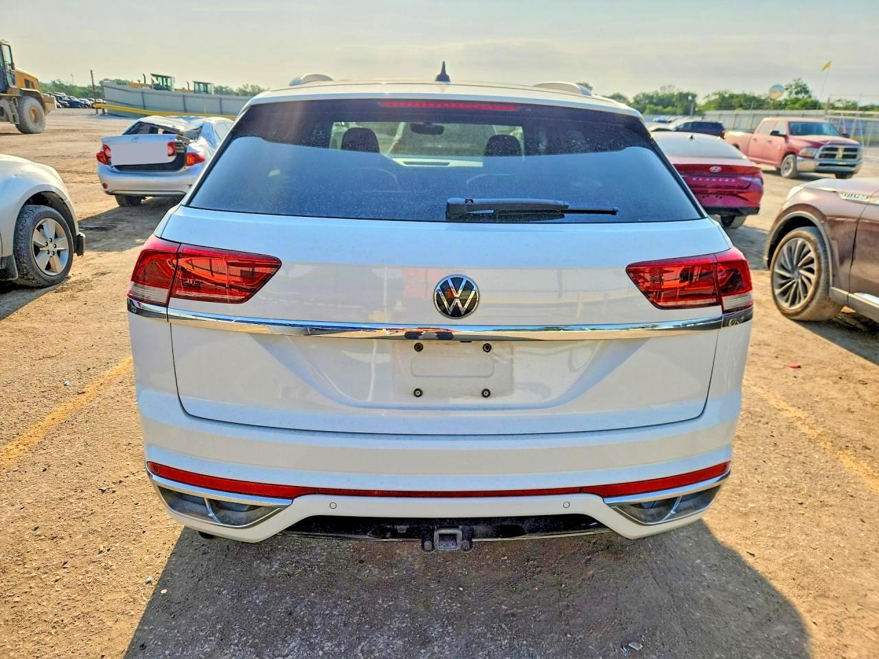 2020 Volkswagen Atlas Cross Sport Se - Фото 6