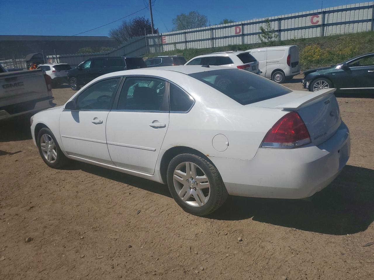 2013 Chevrolet Impala Lt - Фото 2