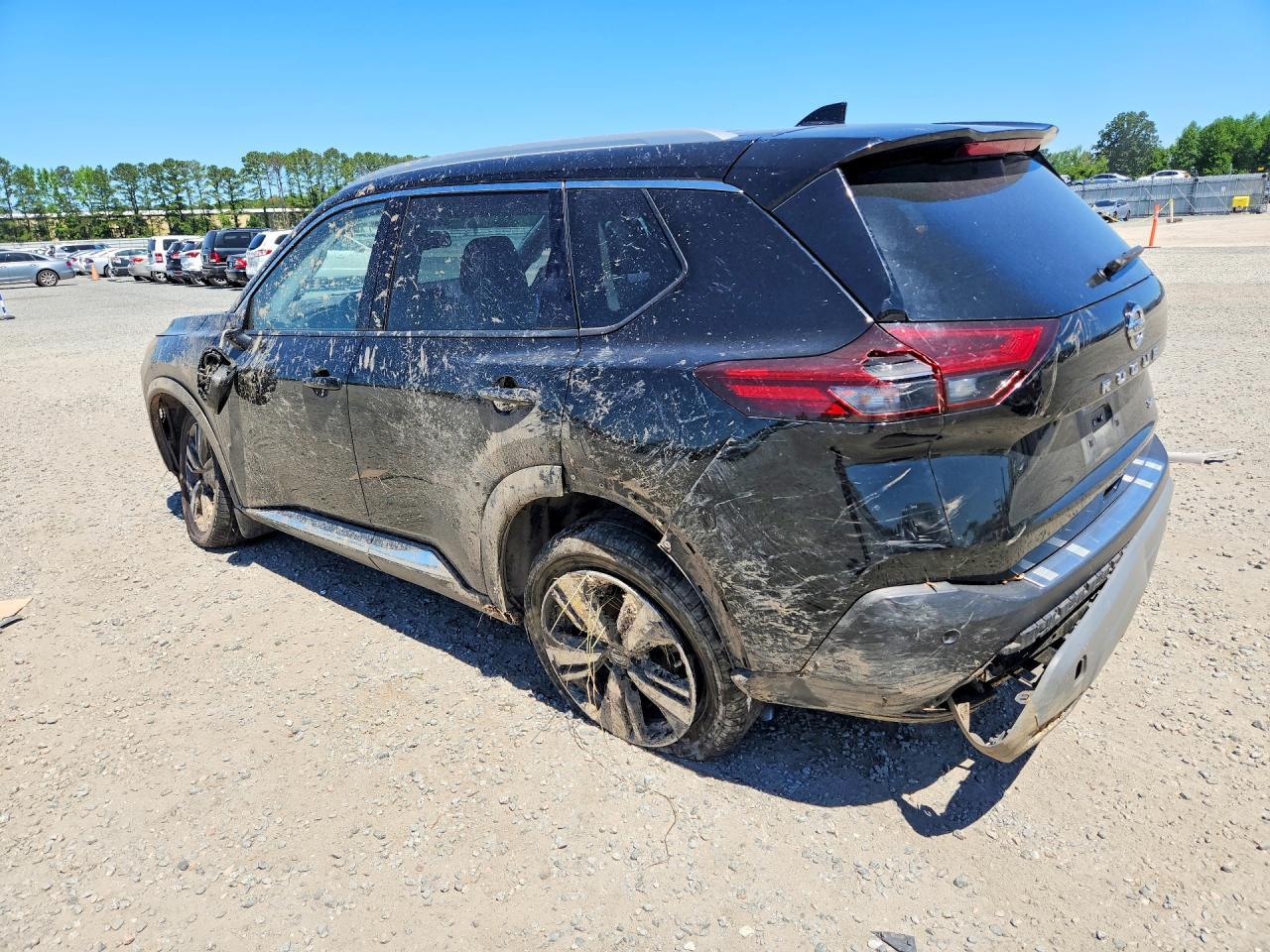 2021 Nissan Rogue Sl - Image 2