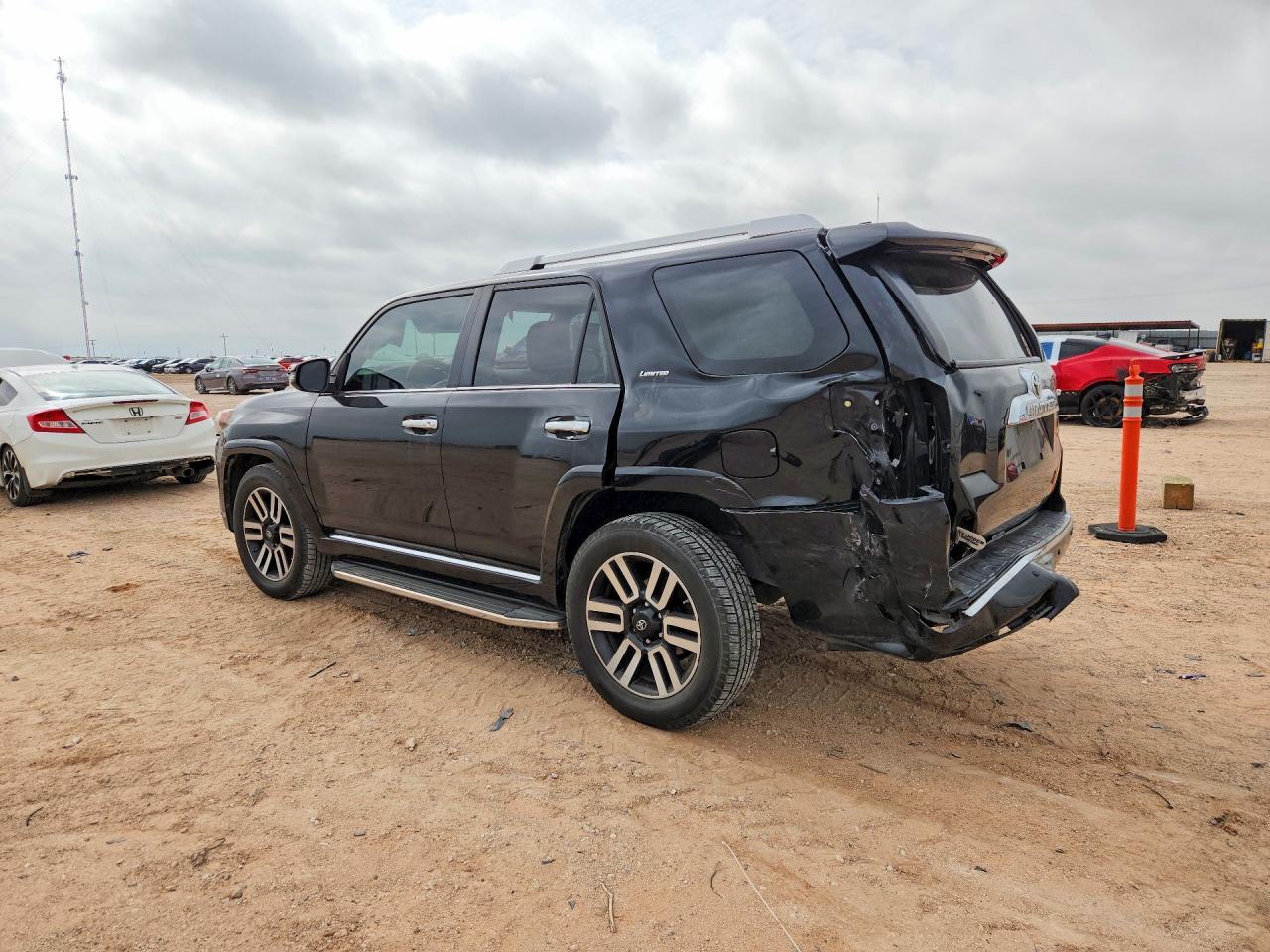 2020 Toyota 4Runner Limited - Фото 2