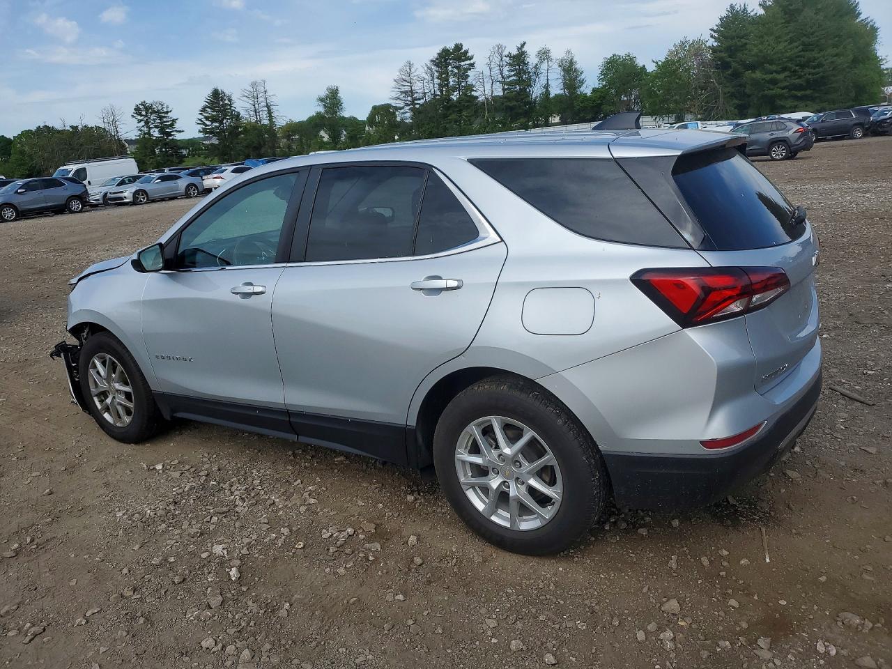 2022 Chevrolet Equinox Lt - Фото 2