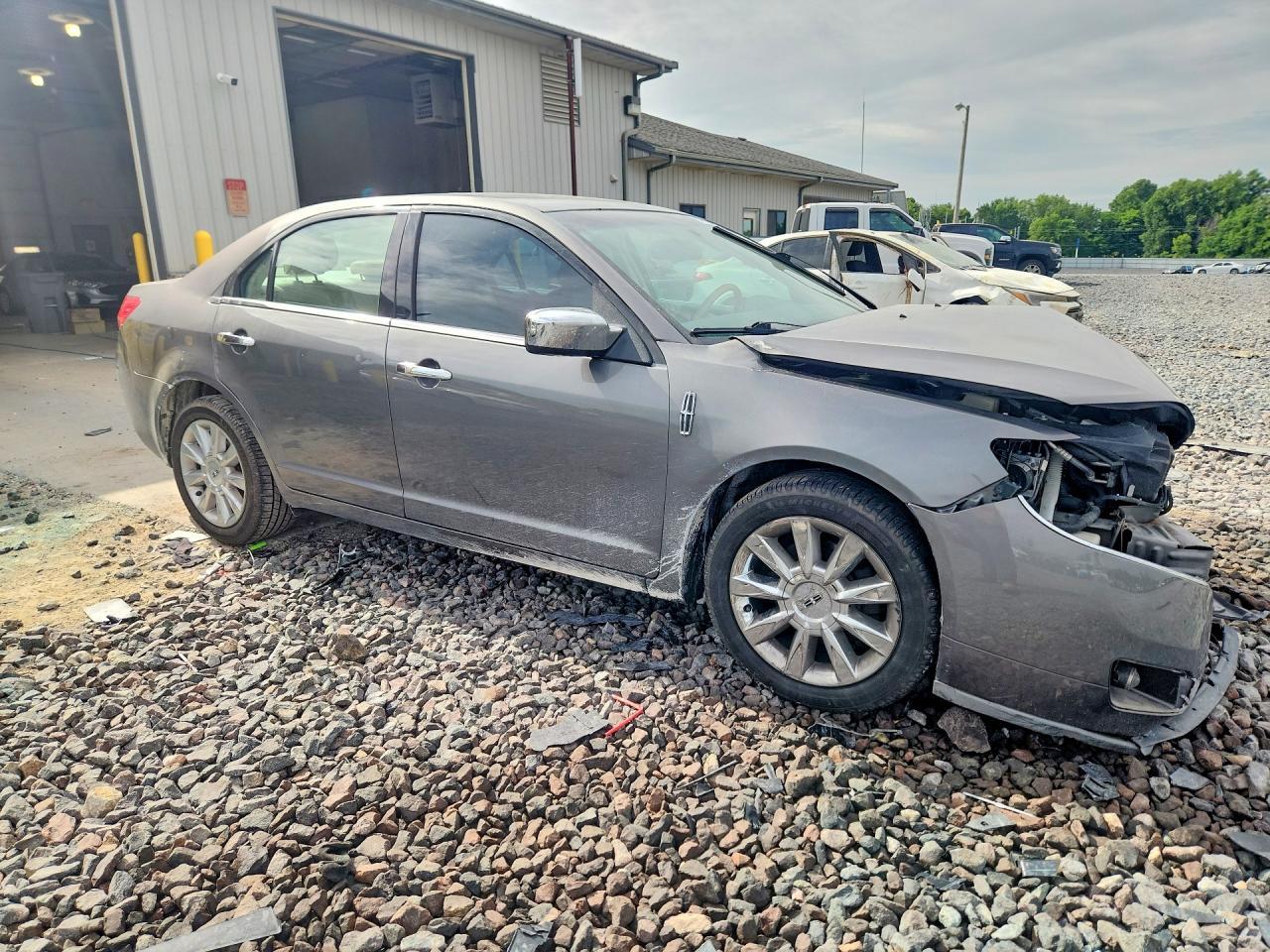2011 Lincoln Mkz - Фото 4
