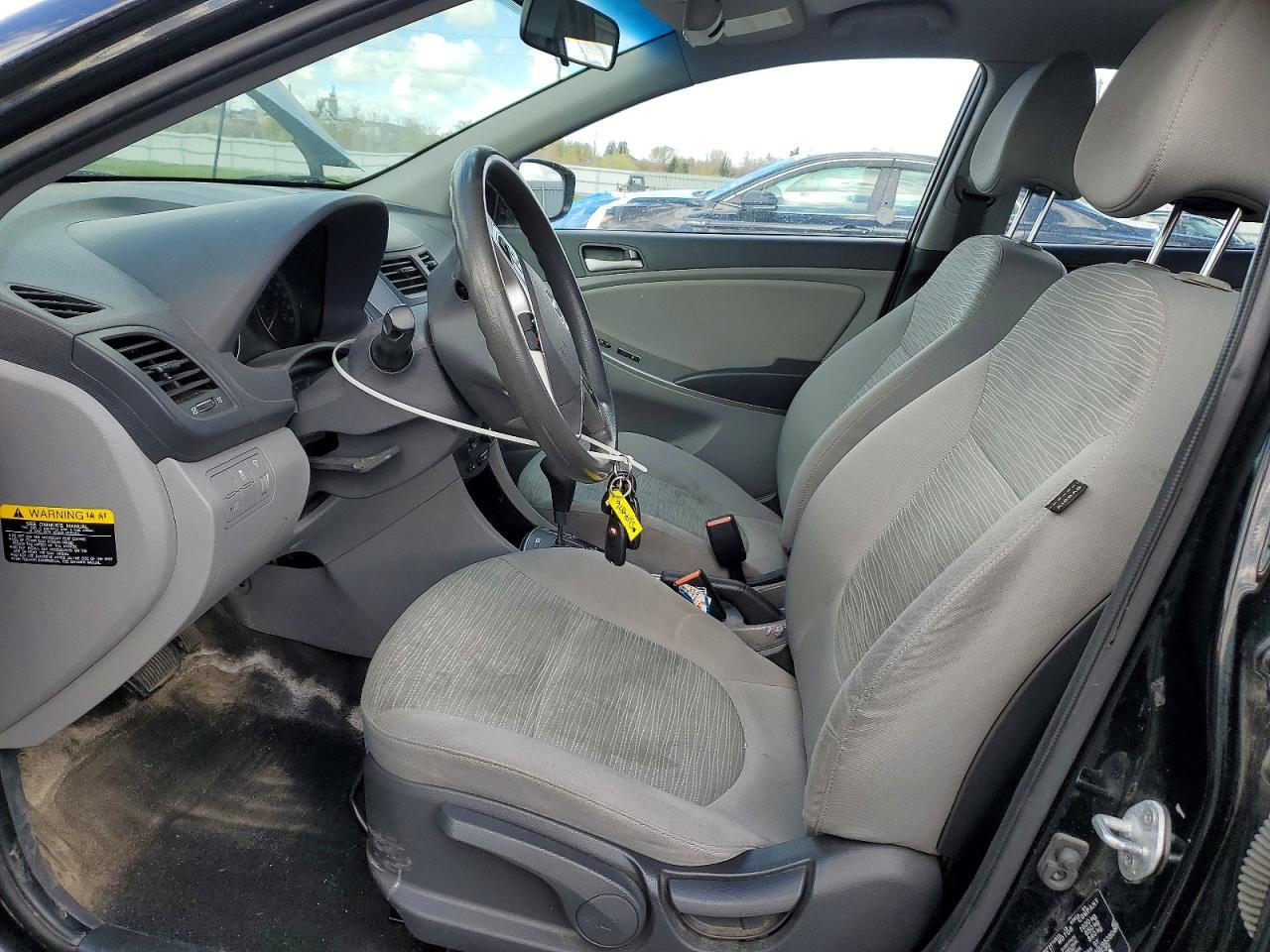 2016 Hyundai Accent Se - Image 7
