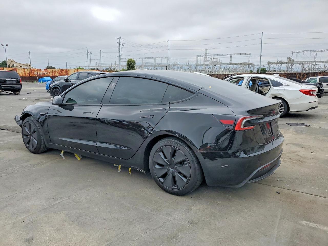 2024 Tesla Model 3 - Image 2