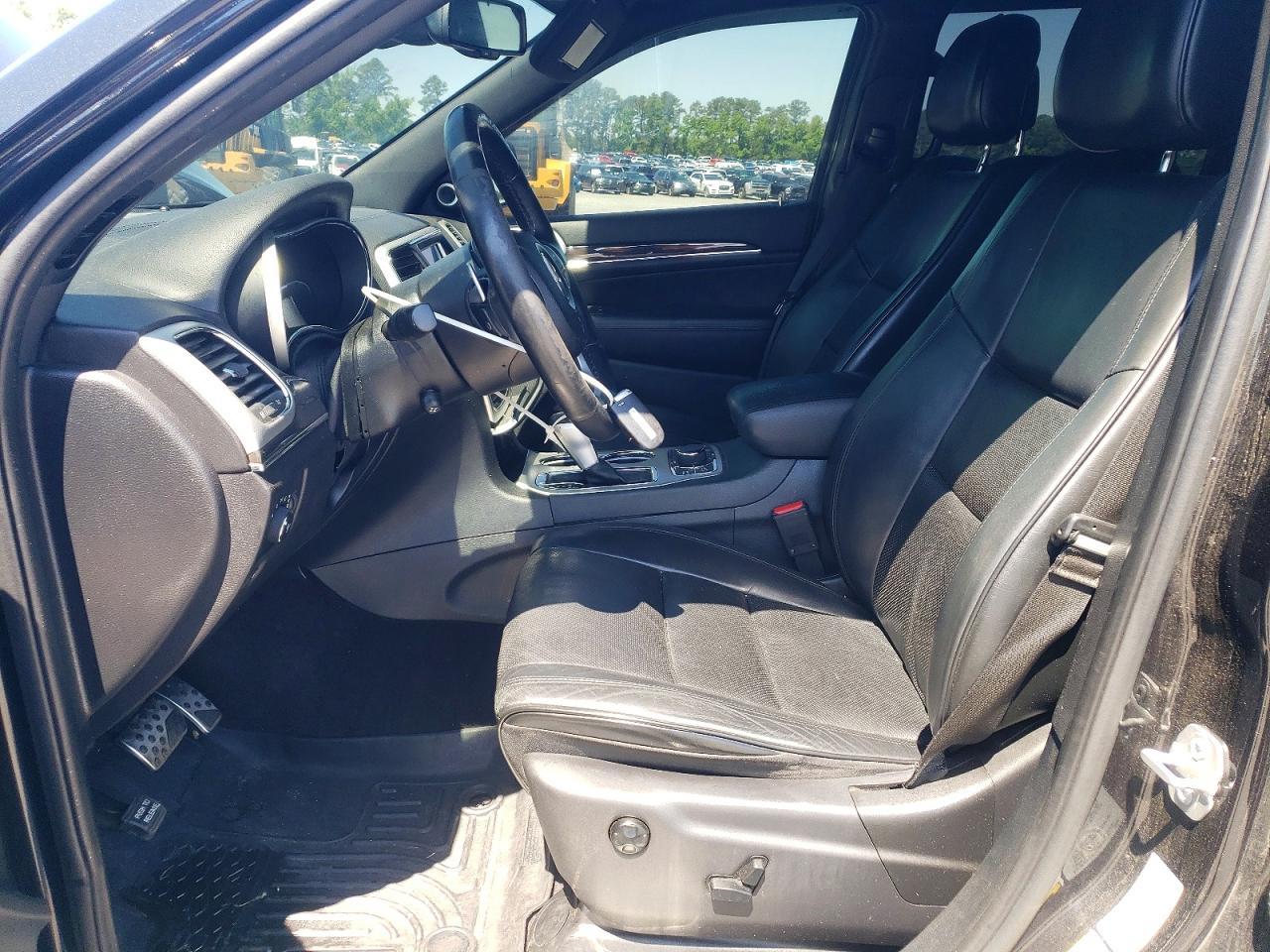2016 Jeep Grand Cherokee Overland - Image 7