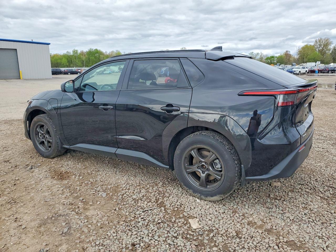 2025 Toyota Bz4X Xle - Image 2